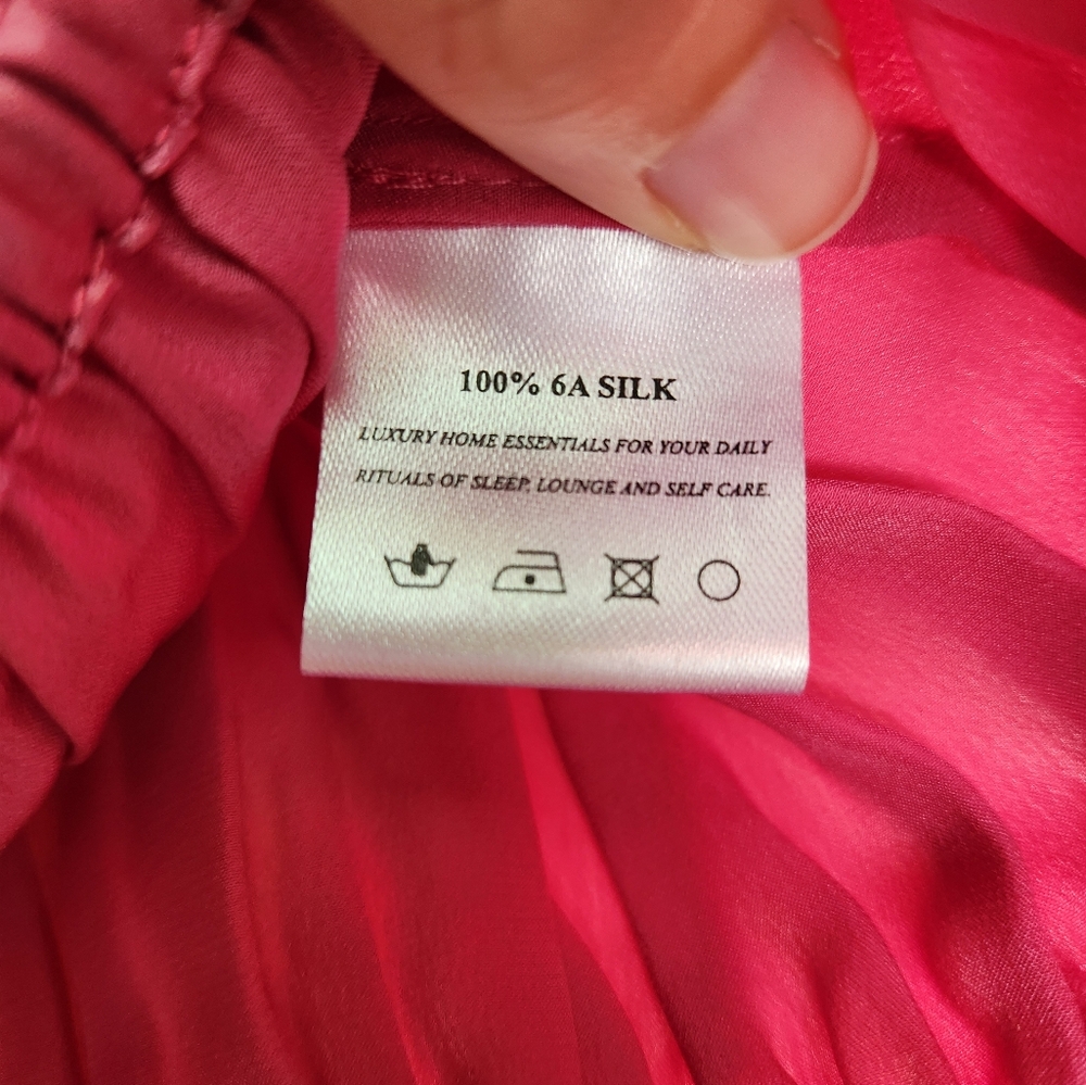 Pink Ruched 100% Silk Crop Top - Picture 8 of 9